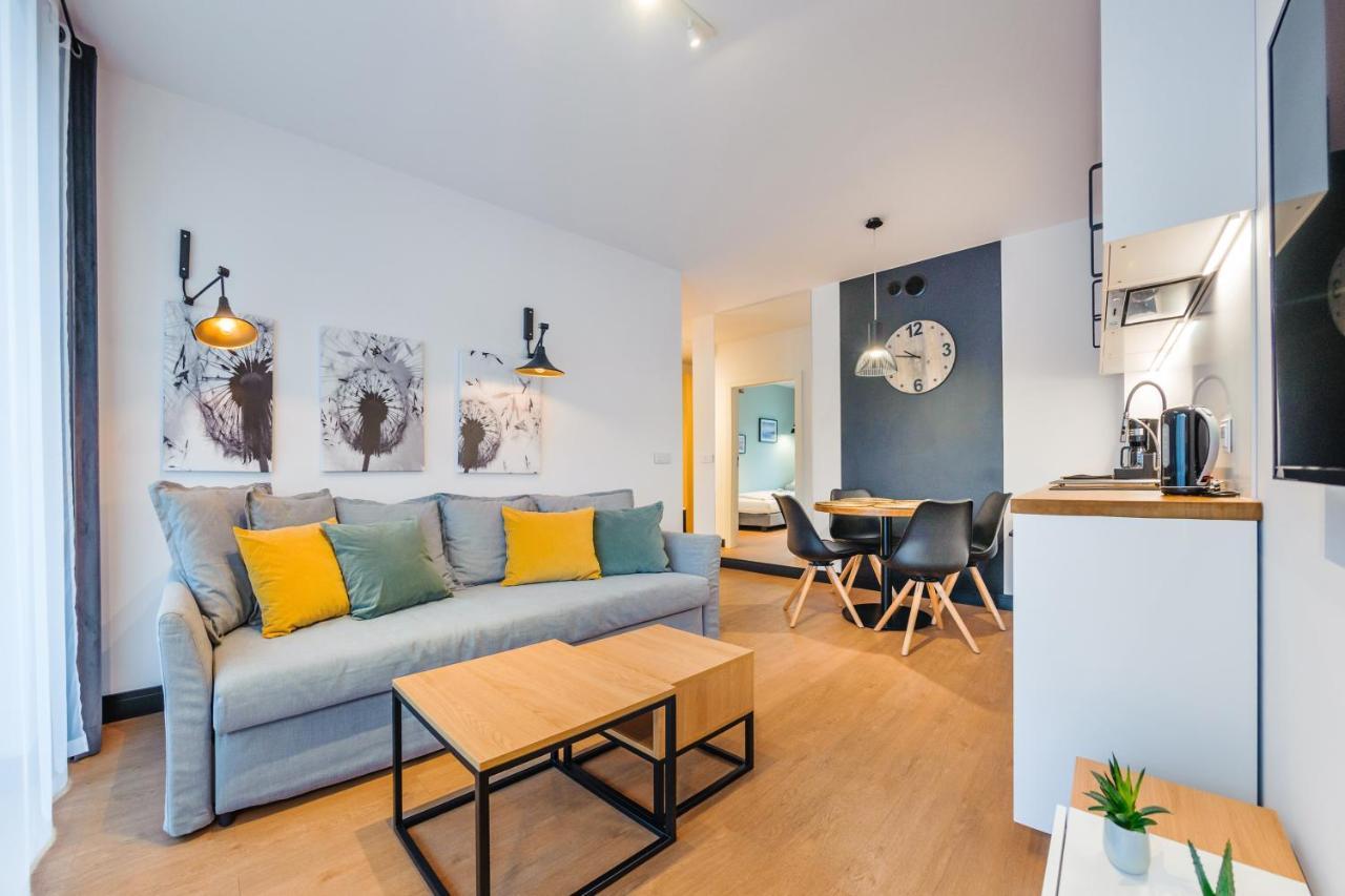Apartament Finestra, Przy Morzu, Ul Grunwaldzka 12 D23 โปเบียโรโว ภายนอก รูปภาพ