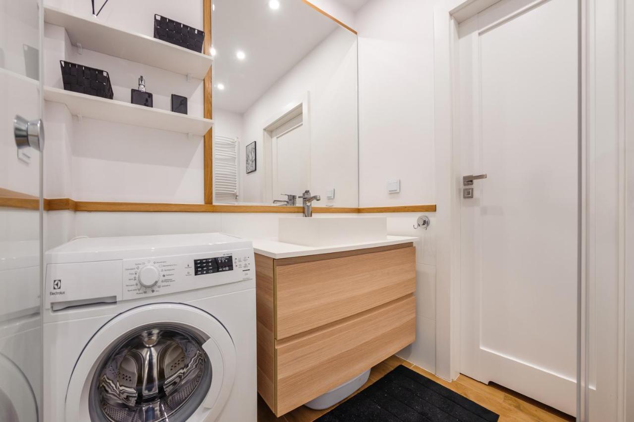 Apartament Finestra, Przy Morzu, Ul Grunwaldzka 12 D23 โปเบียโรโว ภายนอก รูปภาพ